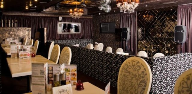 Химчистка стульев и мойка люстры