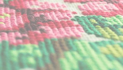 как стирать вышитое изделие