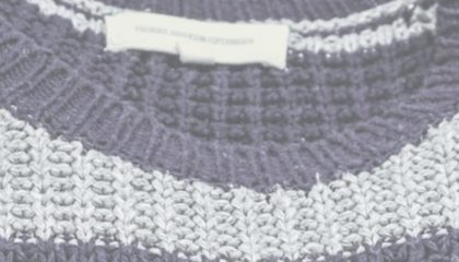 как стирать акриловый свитер